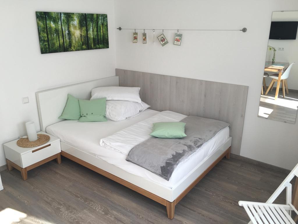 Moserhof-Apartments Igersheim ภายนอก รูปภาพ