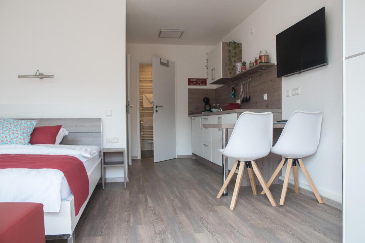Moserhof-Apartments Igersheim ภายนอก รูปภาพ