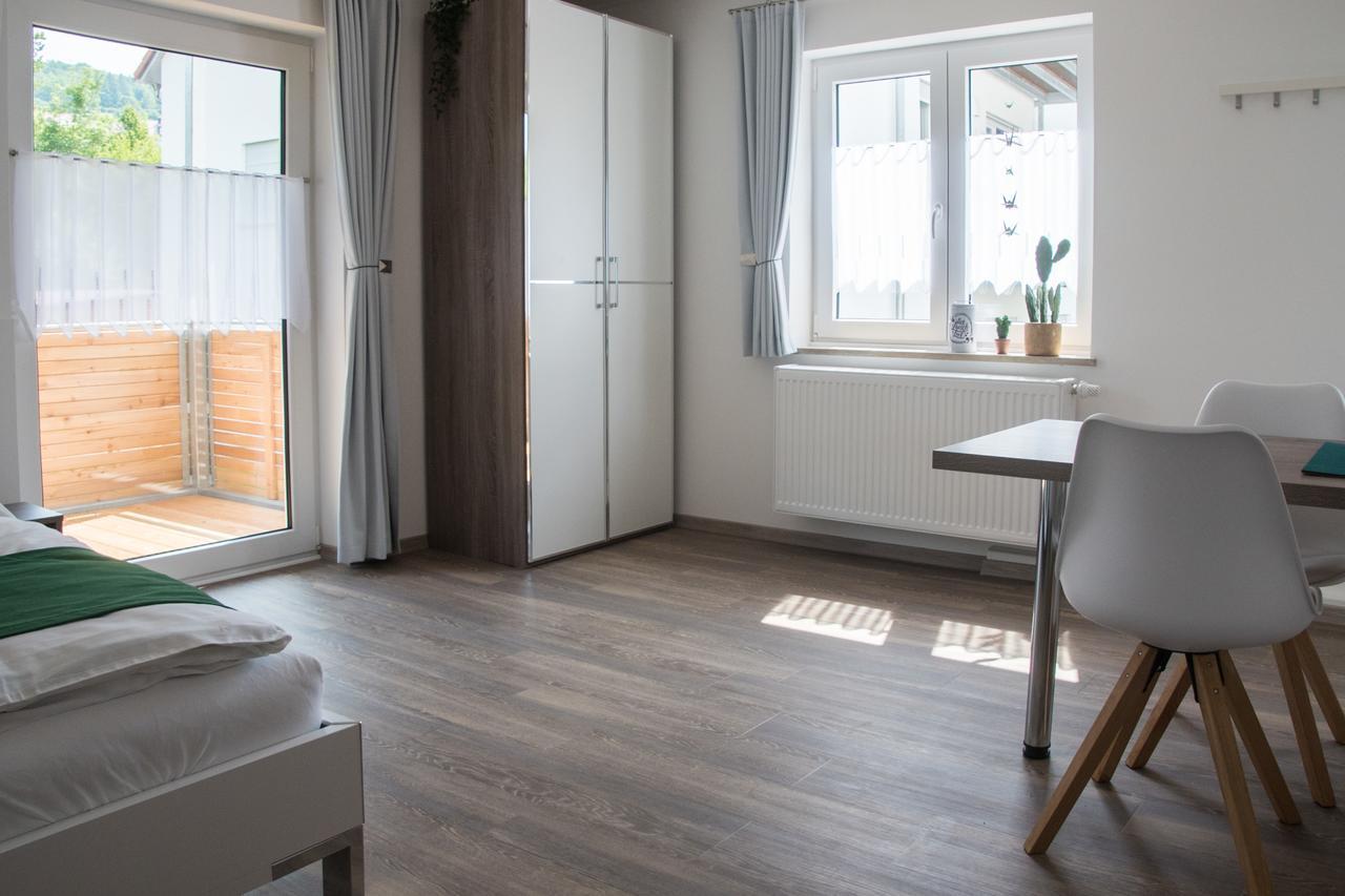Moserhof-Apartments Igersheim ภายนอก รูปภาพ